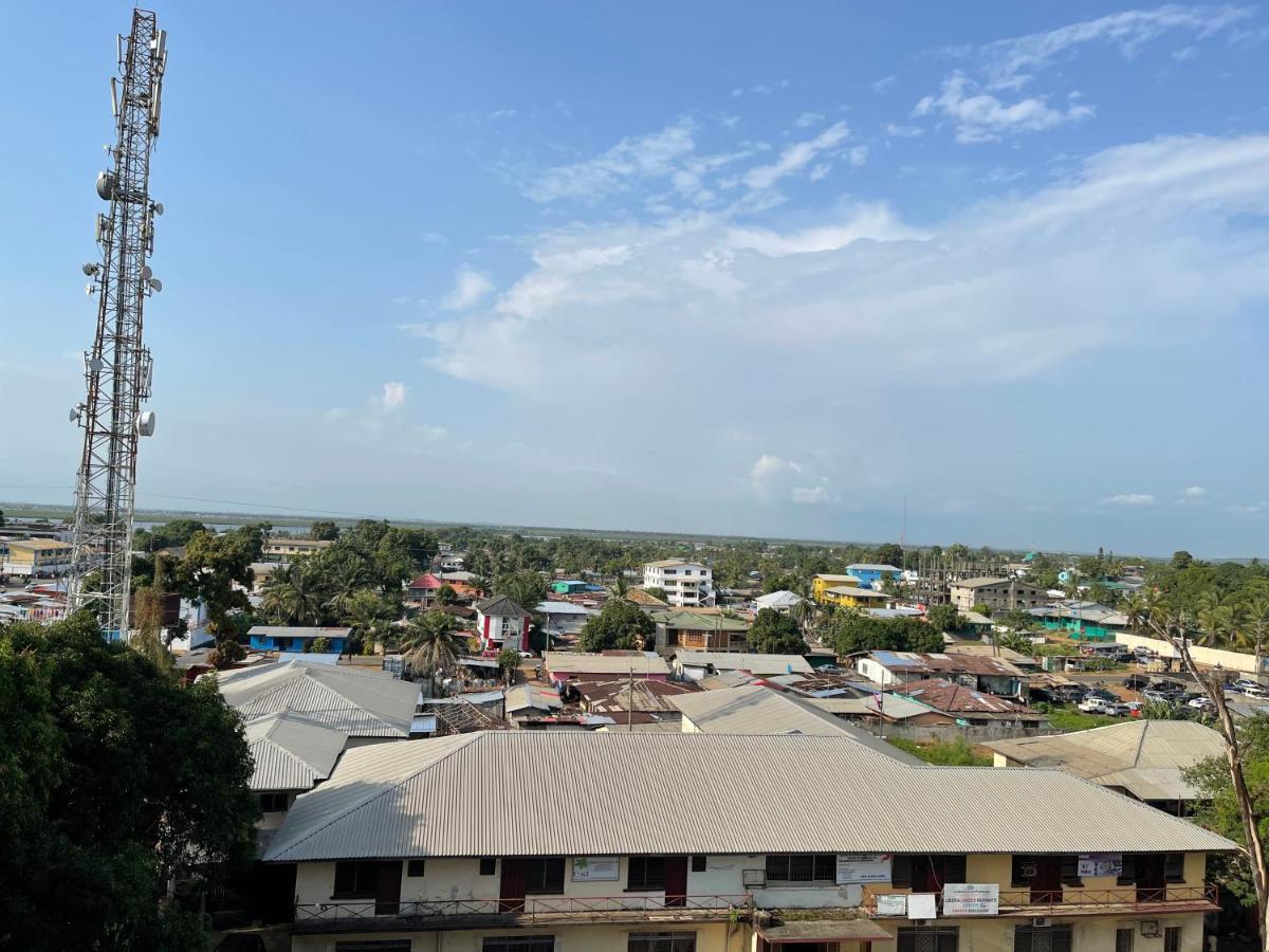 Boulevard Palace Hotel Monrovia Luaran gambar